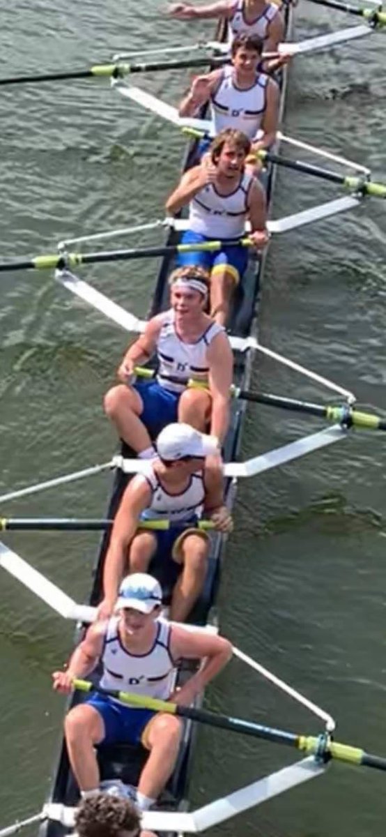 RowDallasUnited's tweet photo. Congrats to DUC’s U17 boat, after impressive sprint in the final meters, this Crew is 8th in the nation!! Best ever in an 8 in program history! https://t.co/yDdH3t9EoR