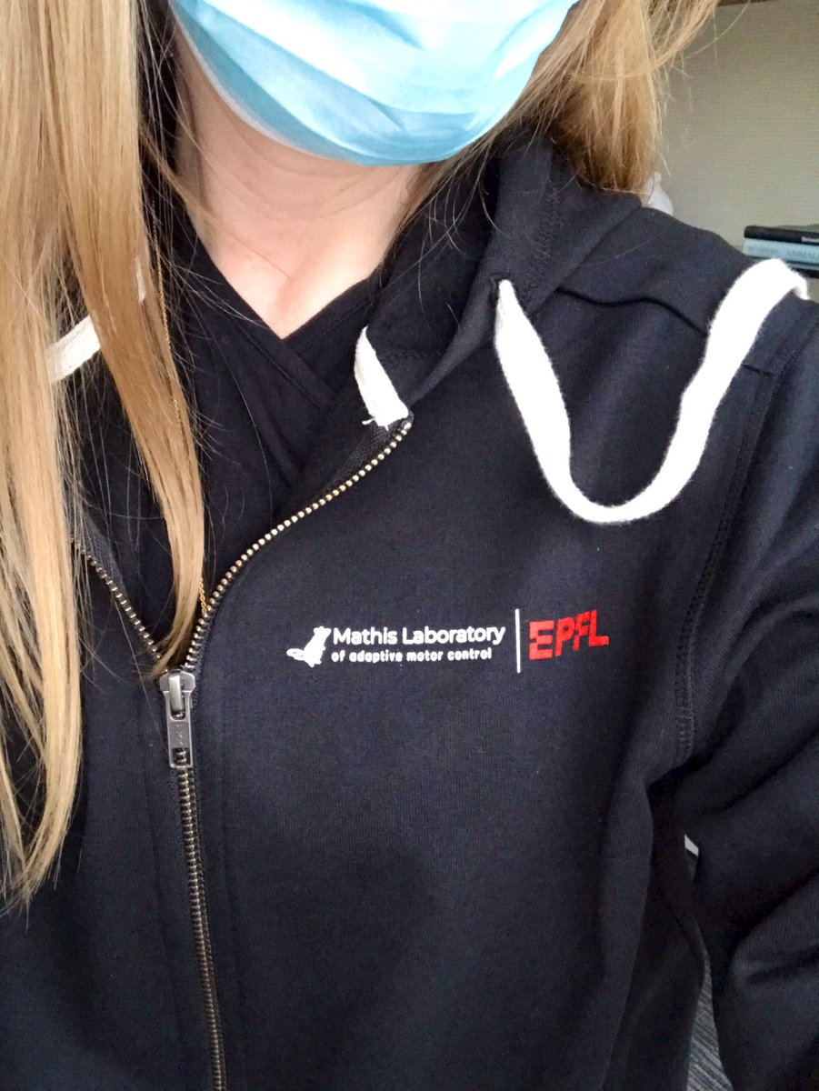 TrackingActions's tweet photo. A little delayed posting, but new lab #swag is always fun 😎 #MathisCrew @mwmathislab https://t.co/OjswrvI5W3