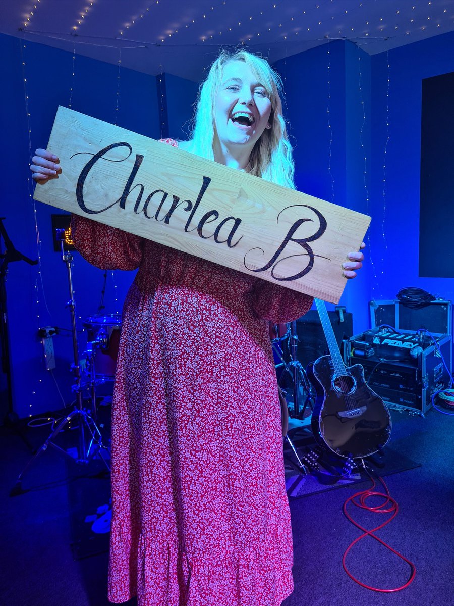 Charlea B (@charlea_b) on Twitter photo Thats right I'm out..... the boards out!! Nerves kicking in! See ya'll soon!
❤🎤🎵❤
<a href="/nevolumebar/">nevolumemusicbar</a> Thats right I'm out..... the boards out!! Nerves kicking in! See ya'll soon!
❤🎤🎵❤
<a href="/nevolumebar/">nevolumemusicbar</a>