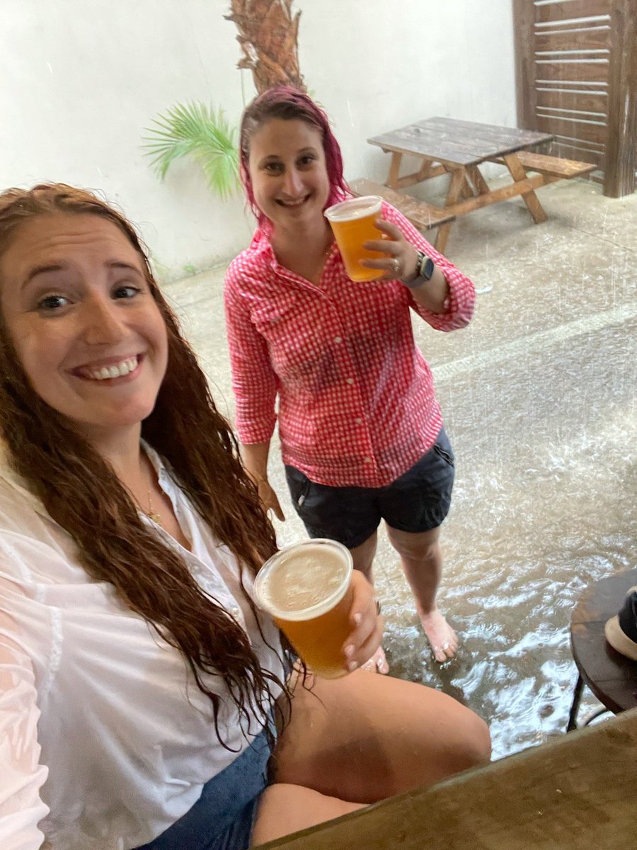 EmJayMur's tweet photo. Kicking Keeping History Above Water off with a big splash. #KHAW2021 #JustKeepDrinking #NoFloodingIssuesHere #8FeetOfSeawallIsFine https://t.co/Mj3ejBMmP2