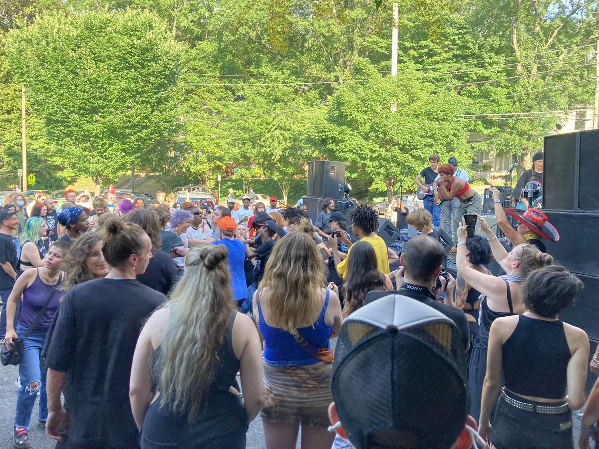 @austinlouisray.bsky.social tweet media