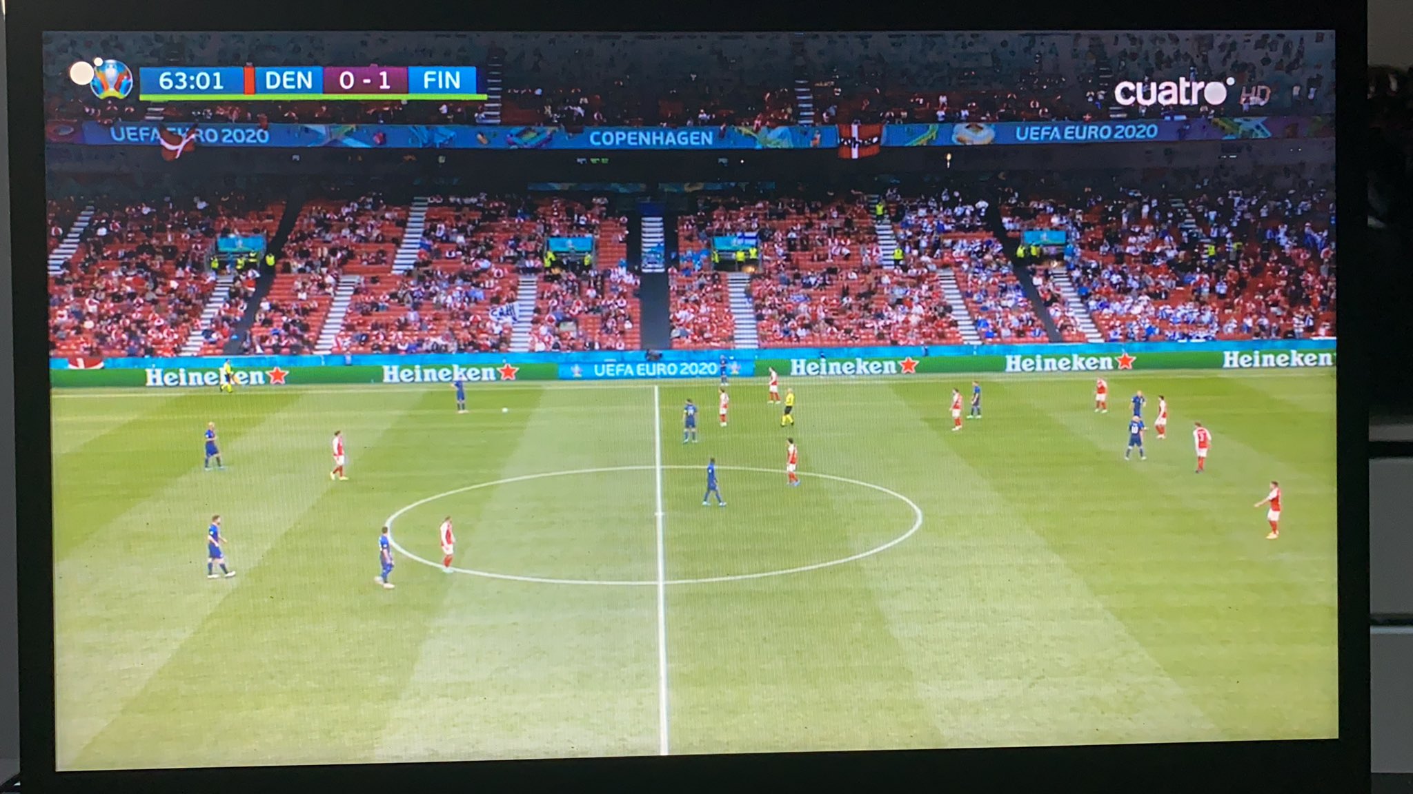 Hisスペイン サッカー観戦 ユーロ を放映しているメディアセットグループは デンマークvsフィンランド をこのままクアトロで放送 一方 ベルギーvsロシア は所有する別チャンネルのテレシンコで急遽 放送することとなった様です