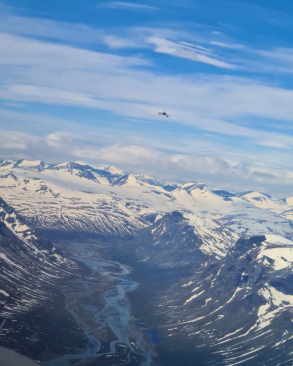 stridspiloterna's tweet photo. Arctic Challenge Exercise 2021, ACE2! Fights on! #stridspiloterna #jas39gripen #F16CJ #ace21 #warhawks #spiders #bonkaunderbingo https://t.co/b0m8MZoW52
