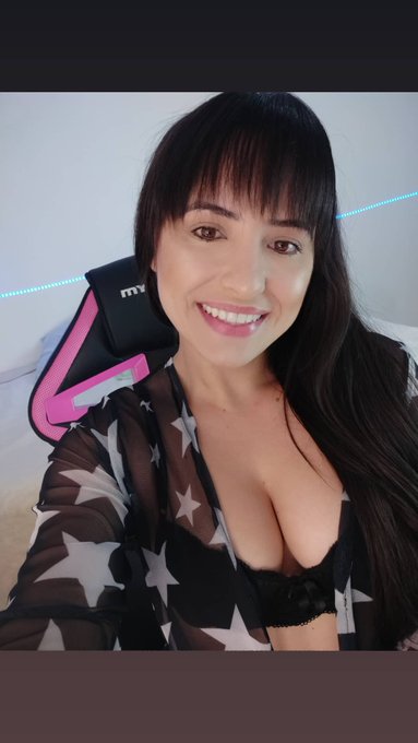 Feliz dia dos namorados meus amores!!! https://t.co/XXBpXKTl3e<a href="/tag/mvsales"class="tags"><span>#mvsales</span></a>