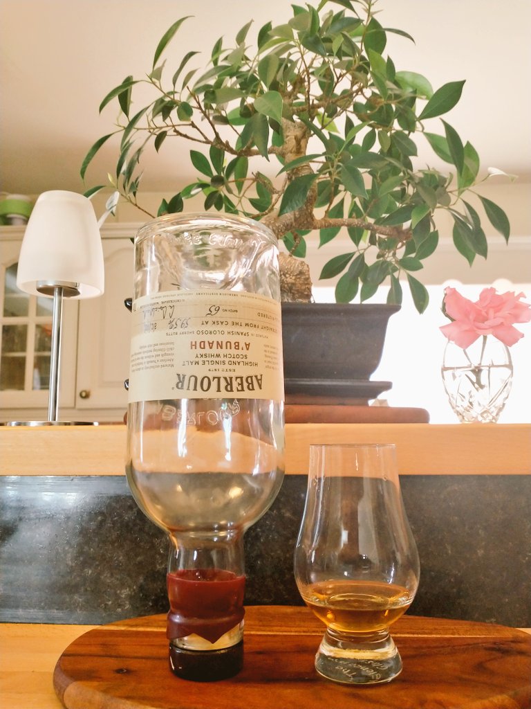 whiskeytalk2U's tweet photo. Next #SaturdayNightSip and it's another #BottleKill.. this time it's an #aberlour #Abunadh ..

Nice big sherry hug this one..👍👍

What's next for you? https://t.co/H10iSX2K1M