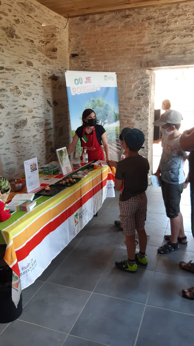 FermesEnFete's tweet photo. Clap de fin sur la 1ère journée de Fermes en Fête! 
Merci aux jeunes agriculteurs d'Angers Ouest, Pouancé, Jallais et Baugeois-Vallée ! 
Rdv demain pour la suite des festivités Fermes en Fête https://t.co/e7Uf3b5reh