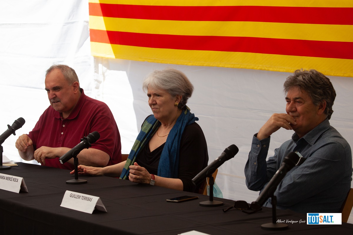 TotSalt's tweet photo. No heu vistels videos de La fira del llibre en el Barri dels Escriptors de Salt? https://t.co/vmQkYw0HC0 #Salt https://t.co/N9dVnZRypt