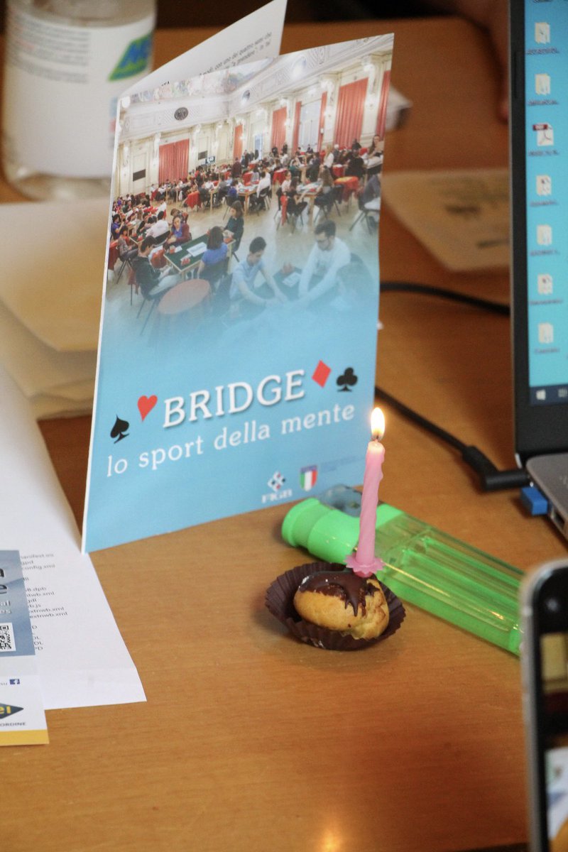 Il Festival Open 2021 ha preso il via! Festeggiamo Valentina tanti auguri Buon compleanno ♣️♥️♣️♣️♦️♠️♦️♣️♣️❤️♣️. #figb #federazioneitalianagiocobridge  #iogiocoabridge #Iplaybridge #playbridge #keepcaomandplaybridge #champions #bridgisti #playcard #bridge #festival