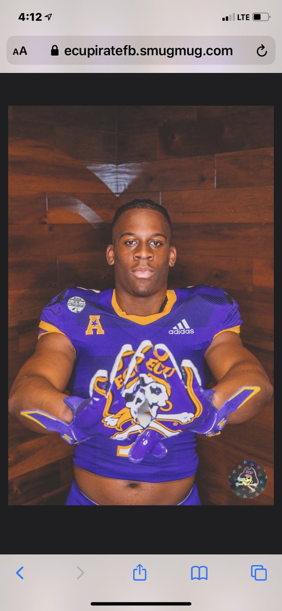 kam_olds2's tweet photo. Great visit and camp! Awesome coaches and atmosphere! ⁦@ECUPiratesFB⁩ @ECUCoachHouston⁩ ⁦@Latrell__Scott⁩ ⁦@coachdaoust⁩ ⁦@CoachTySharkNix⁩ https://t.co/CKCOYN8Bm1