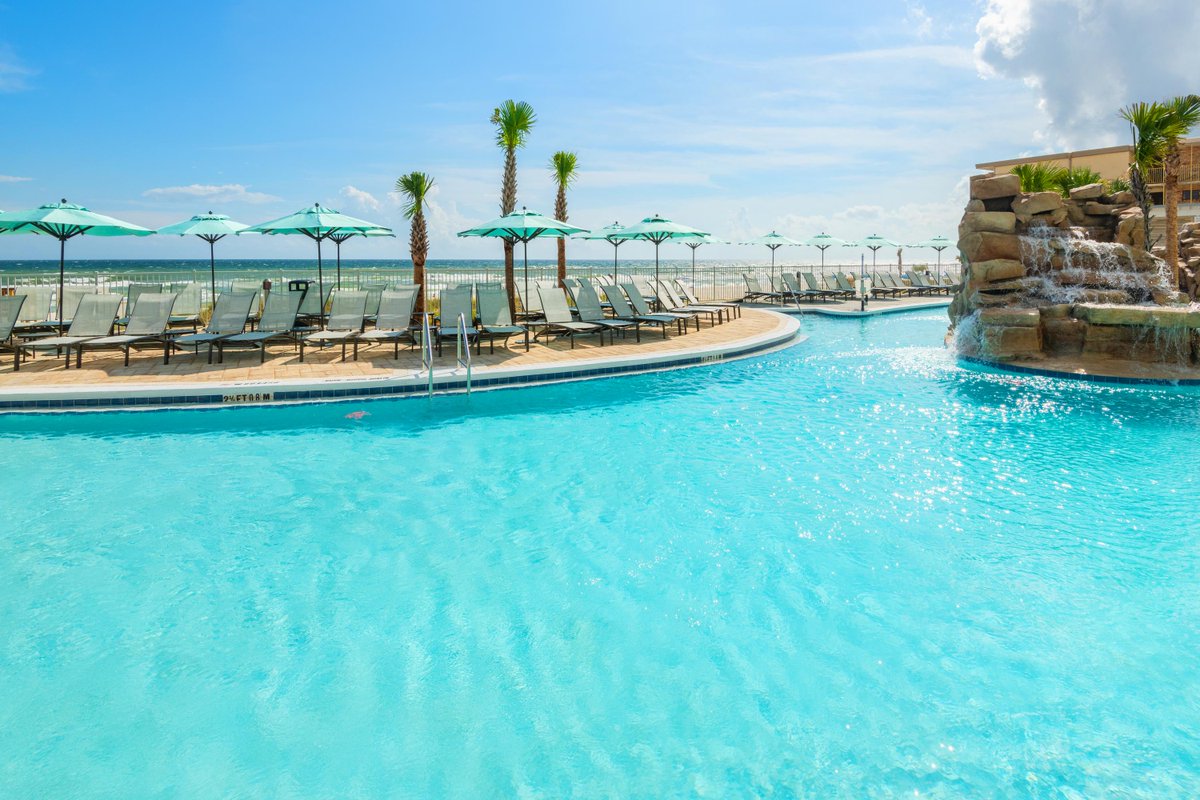 A day spent in our pool is the best way to beat that #PCB heat! Come cool off with us! 😎#Marriott #PCB