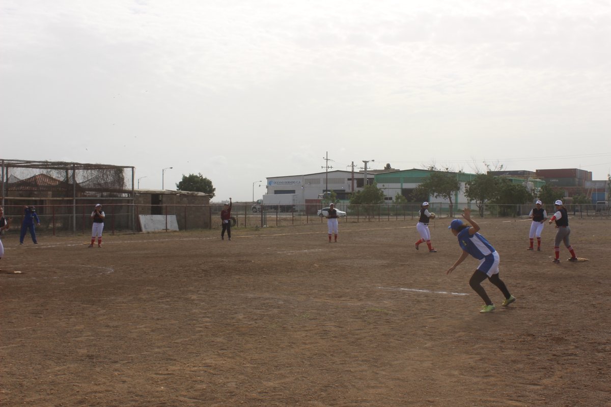 zonfipca_gob's tweet photo. #Resultados 
#Kikinbol
Clap Falcón 2
Vtelca 0
#48Aniversario 
#ZonaFranca https://t.co/nXz9YobsBR