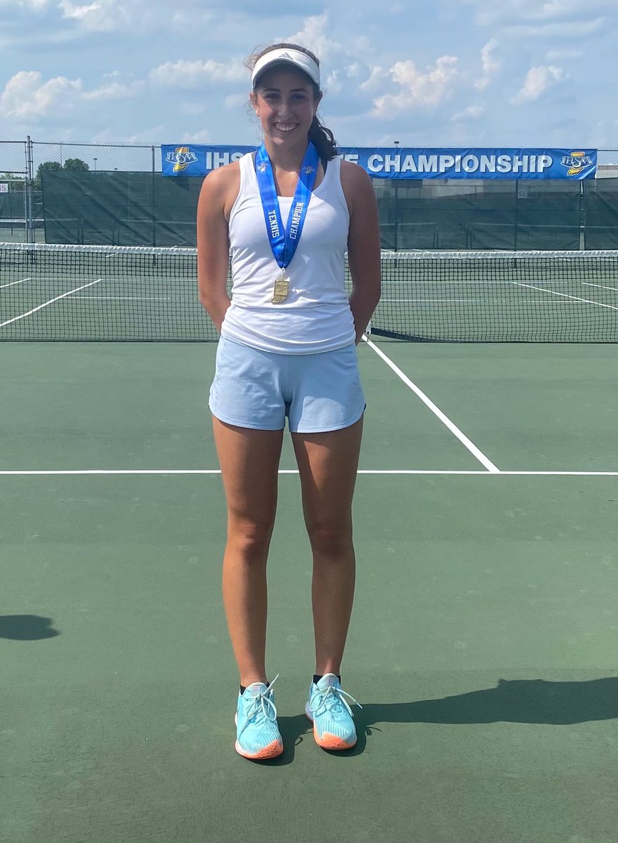 2021 Indiana High School Girls Tennis Singles Champion - Molly Bellia! The heat, the humidity, the crowd, nothing could stop her! Congratulations.  #memoryofalifetime