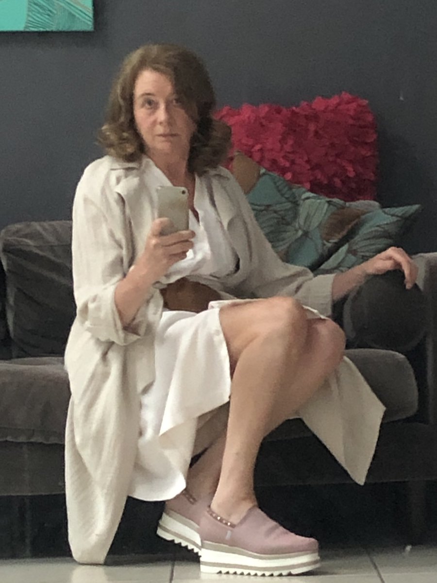 IrishPTNolan's tweet photo. Loving my new shoes! #marcomoreo Very hard to get size 42/43 so for other big footed women, I am size 8.5-9 and 42 fit me in this shoe. https://t.co/wzSvbiw2qb
