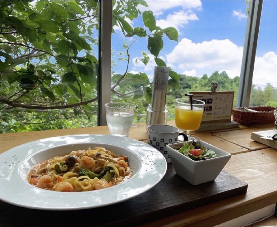 #生パスタランチ
.
を、標高200mの場所で提供してます🙌
.
<a href="/queen_cook_cafe/">クイーンクックカフェ</a>