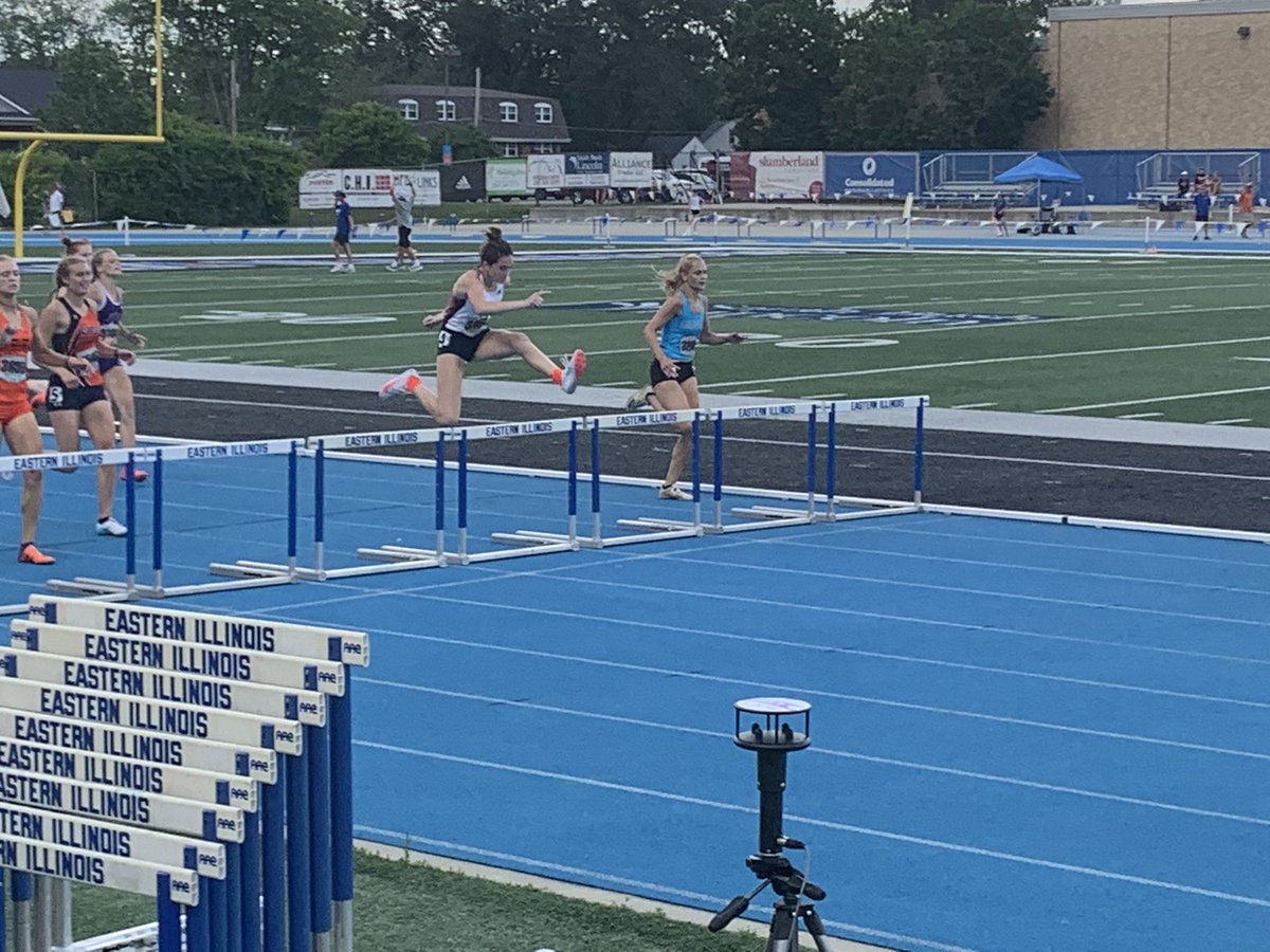 46.33 for Kelly in the 300.  A new PR