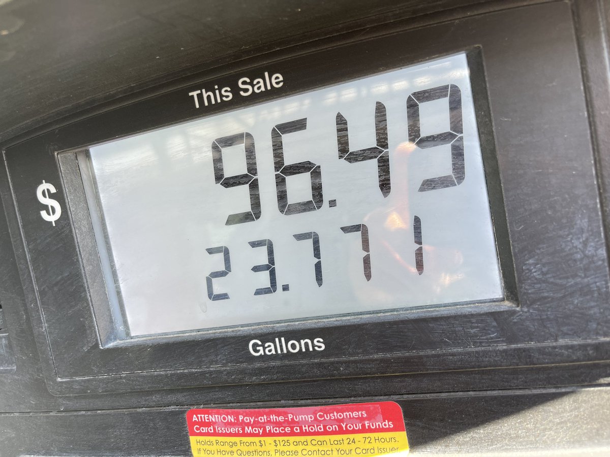 it’s a 24 gallon tank. we had .229 gallons left @ 14mpg. So we coulda made it another 3 miles. https://t.co/nTTUzx8Tsi