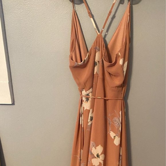 lette_76's tweet image. So good I had to share! Check out all the items I'm loving on @Poshmarkapp #poshmark #fashion #style #shopmycloset #fendi #princesspolly #lulus: posh.mk/PPbCCgGv2gb