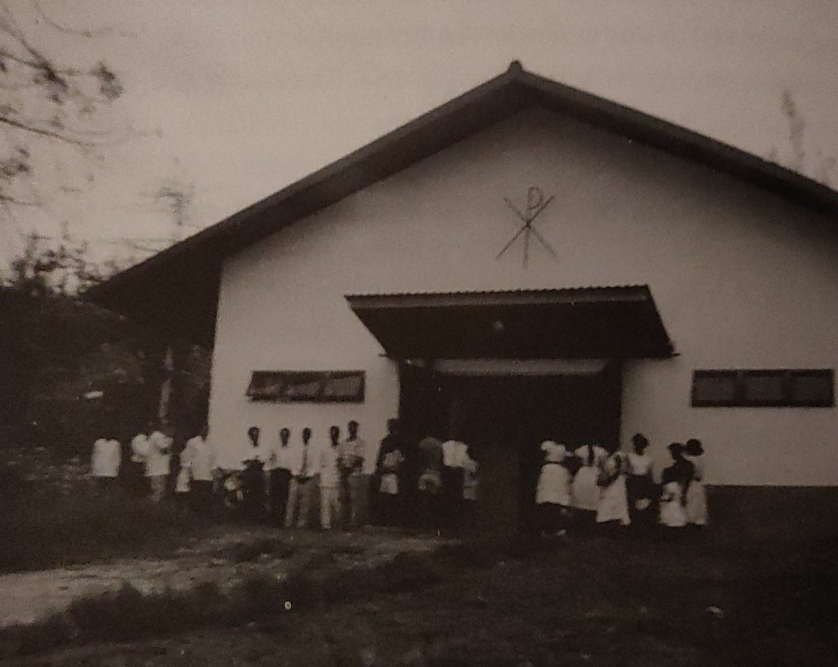 Kerk in Manokwari.
Gereja di Manokwari.