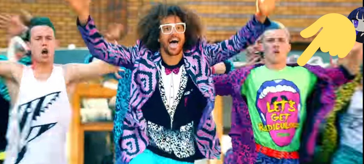 theenol4's tweet image. みんなでダンスするシーン、隣の人の緑のTシャツ、なんカットかだけジャケ写になってるやん
#Redfoo

youtu.be/1w9DiGlZksU