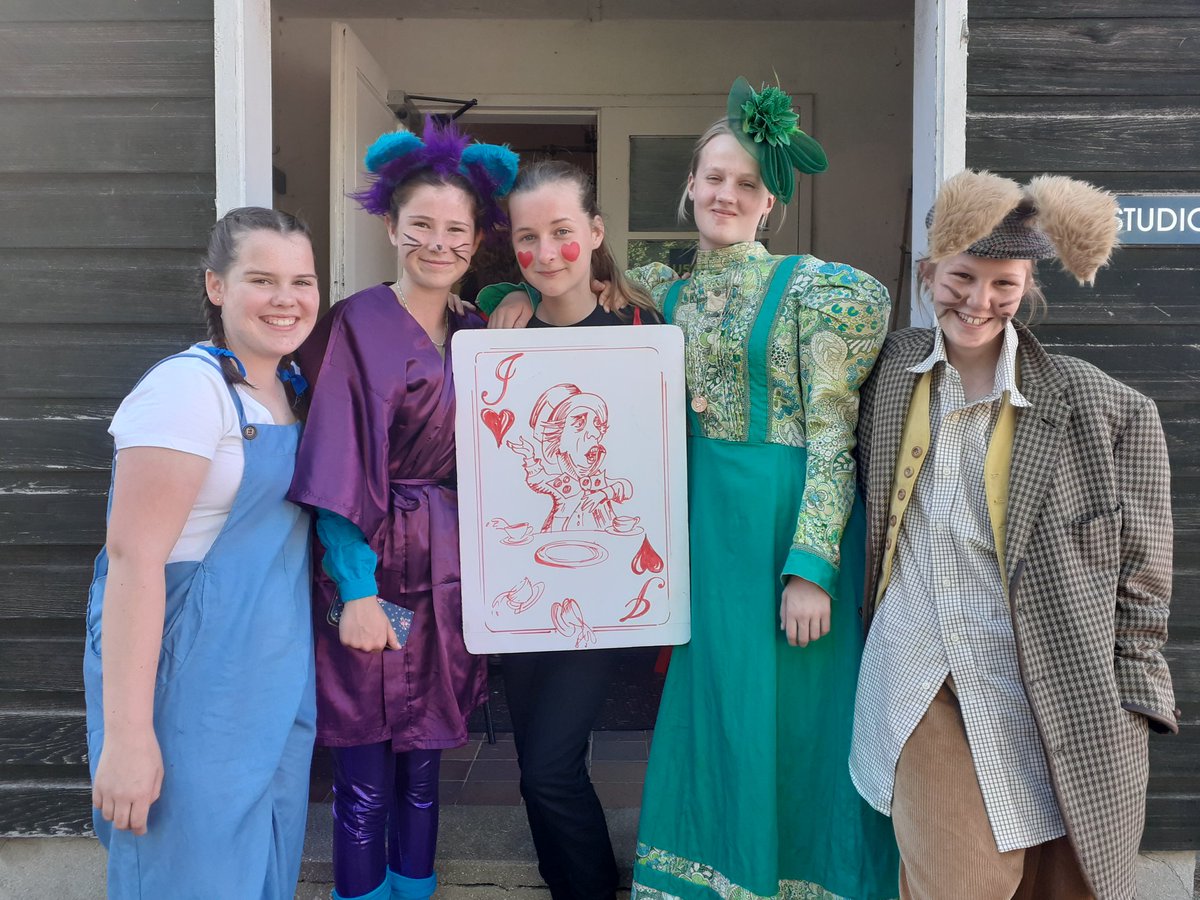 So proud of our L5 WD girls who absolutely smashed it in their production of WONDERLAND this week!