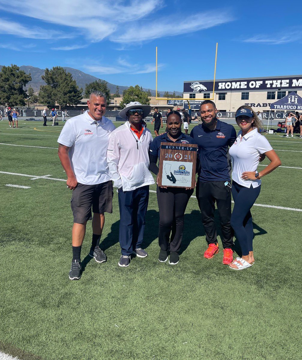 Congratulations to <a href="/ERHStrackfield/">ERHS Track&Field</a> on their CIF Division 1 runner- up finish today! Another great season by our ladies! <a href="/ERHSOfficial/">Eleanor Roosevelt HS</a> <a href="/CNUSD/">Corona-Norco USD</a> <a href="/CityEastvaleCA/">City of Eastvale</a> @PEcom_preps #erhs #eastvale #bigviii #cifss