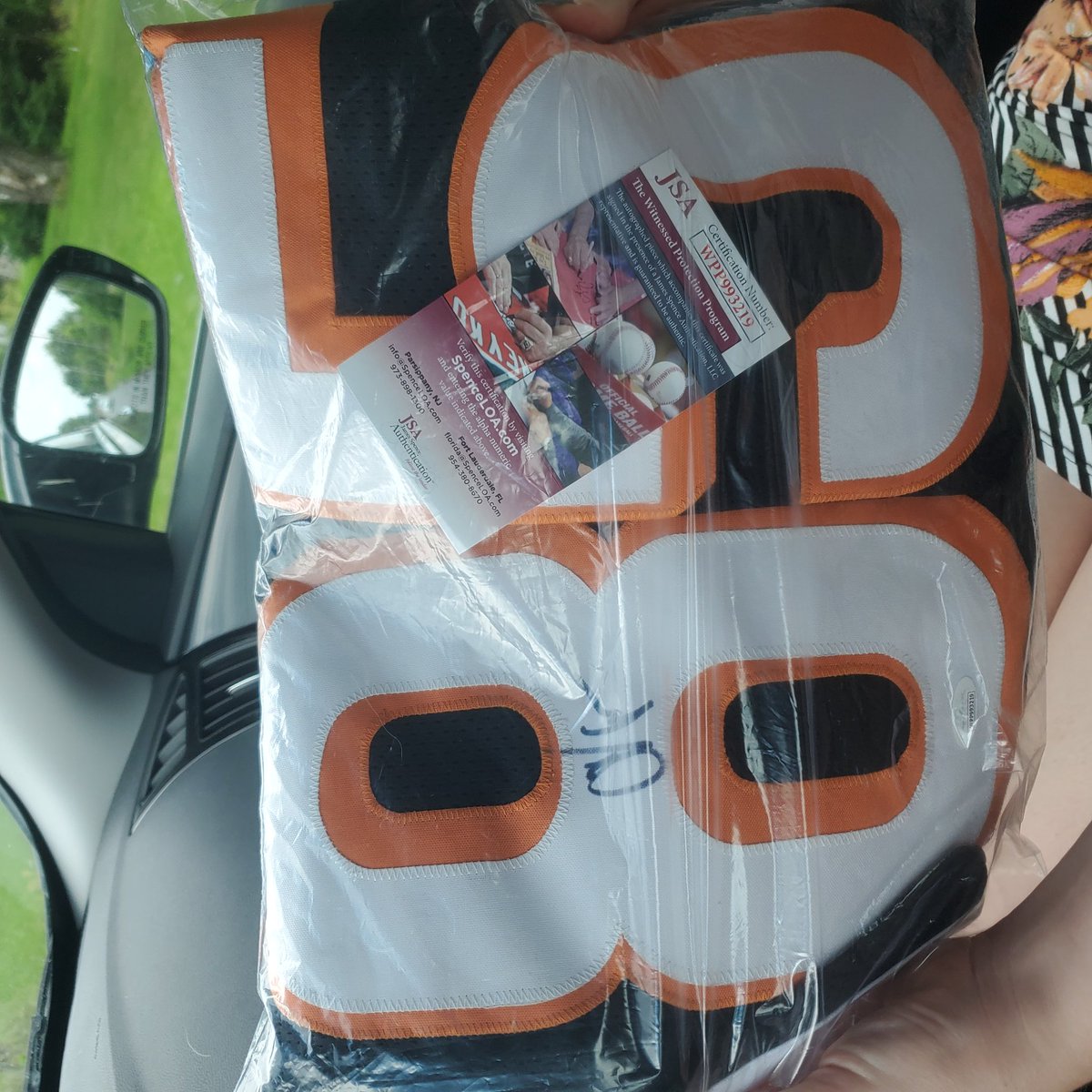 JComp41's tweet image. Just got an autographed @ochocinco jersey.