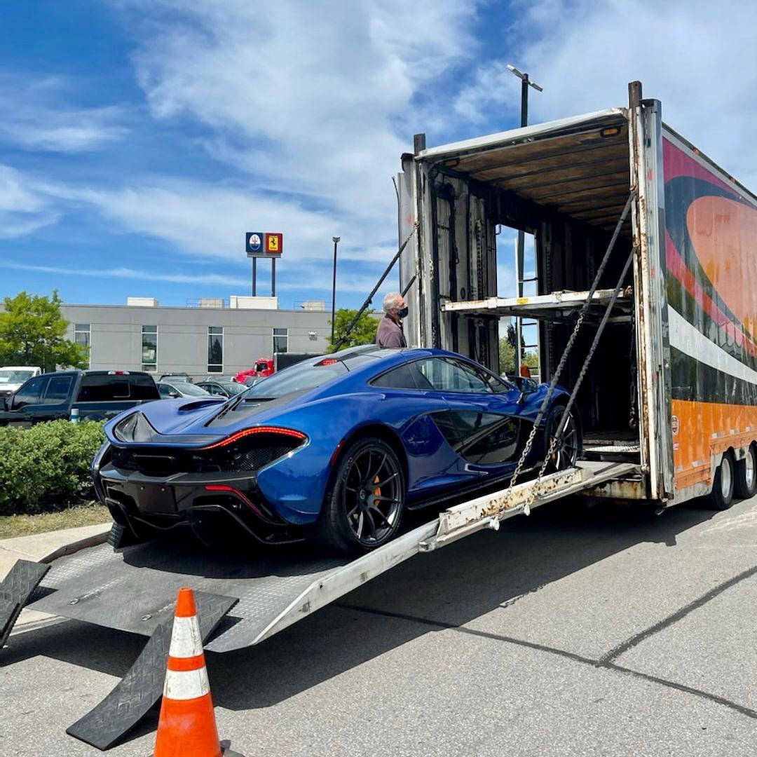 ReliableCarrier's tweet photo. DJ deadmau5 McLaren P1 is heading to barrett_jackson Las Vegas! This 2015 McLaren P1 is selling at no reserve! #ReliableCarriers #BarrettJackson https://t.co/kcOzChHgRW