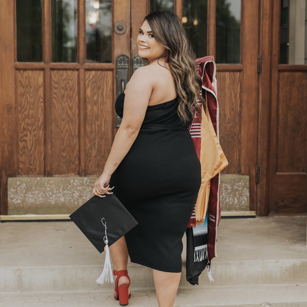 oukdchi's tweet photo. Congratulations to our next #SigmaGraduate Jocelyn βAlizeβ Garcia from our Fall 2019 Alpha Iota Class! π§π©π»βπ
Jocy graduated with a Bachelor of Arts in Psychology, on the Pre-Medicine Track, with Special Distinction. Jocy, you have a heart of gold we are so grateful for you! ππ https://t.co/zEheBCcTCy