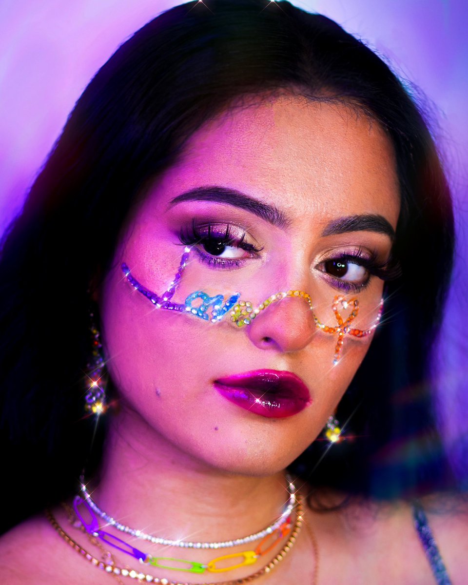 Merakiblogs1's tweet photo. #HappyPrideMonth 🌈

https://t.co/vzoMulmgMp https://t.co/oOtewO31xF