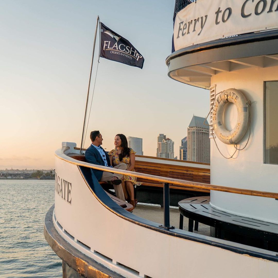 A cruise of the bay is a great way to experience the beauty of San Diego and enjoy some craft beers, local cuisine, cocktails or famous prime rib on the water. With a selection of different dining and sightseeing cruises, which will you be choosing? 🛥️🌊

📷: @flagshipsd