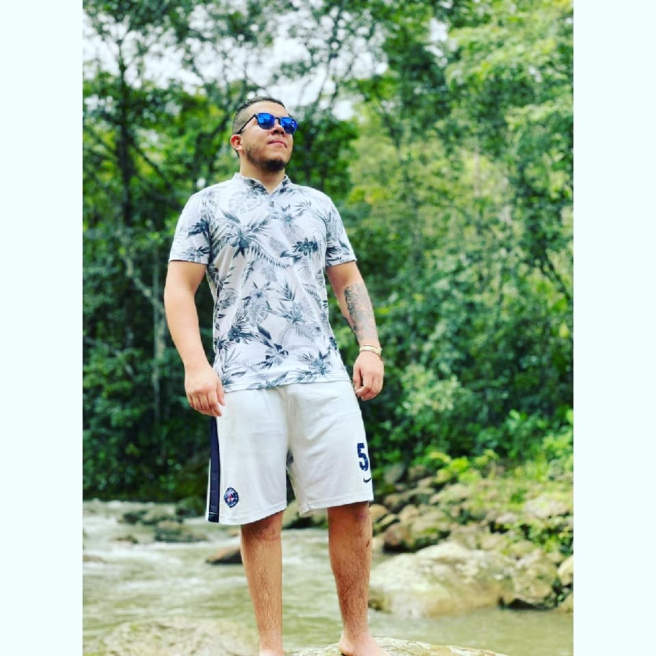 Yesid024's tweet image. 