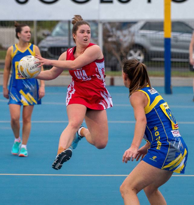 BFNL Netball - Bloods' defensive pressure silences Bulldogs. Round 7 wrap.
bendigoadvertiser.com.au/story/7295000/…