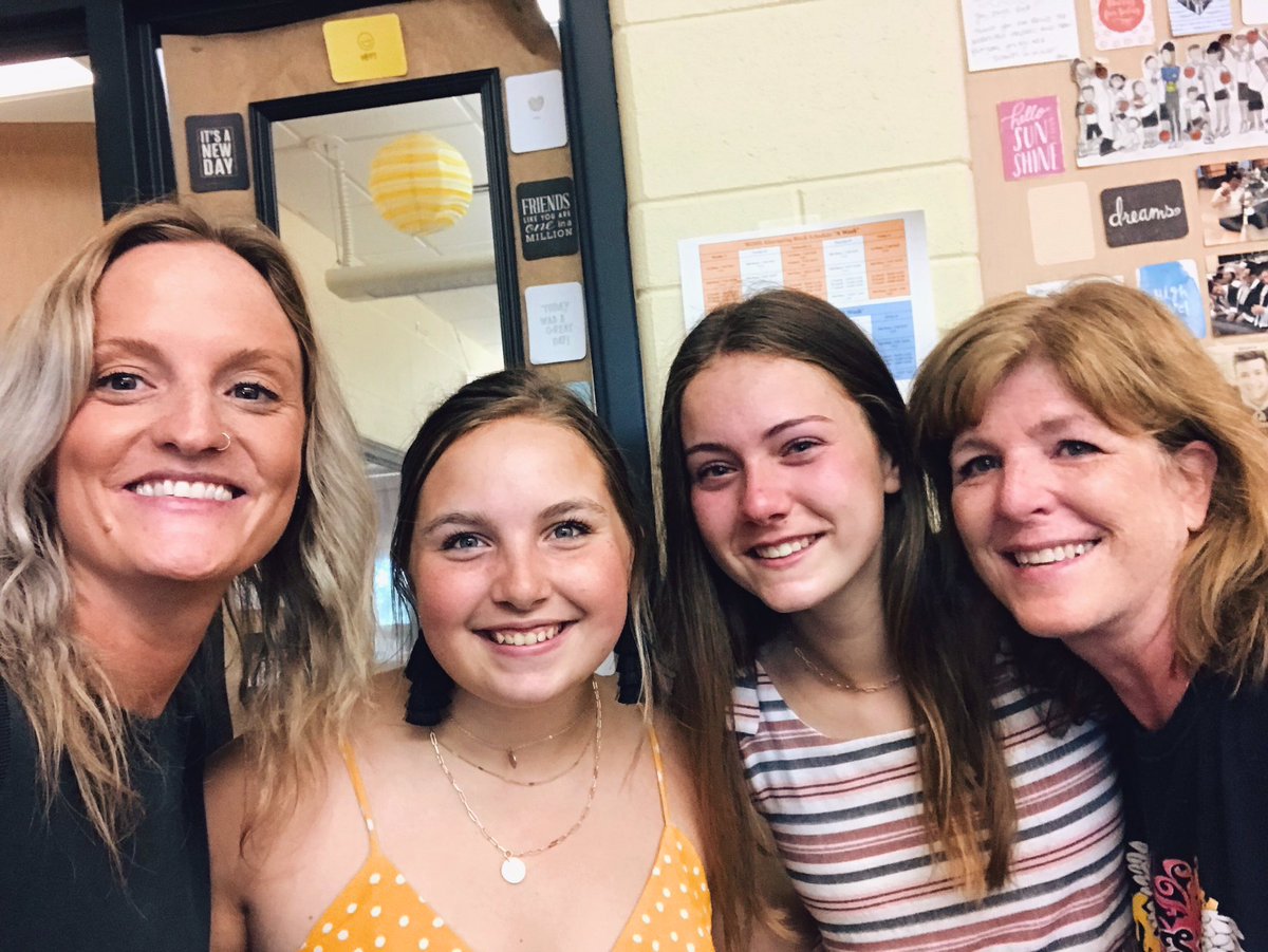 WestOttawaLinks's tweet photo. Going to miss this amazing group of people so much! Thank you all for impacting my life. ❤️#gowo https://t.co/7XaJf2stbG