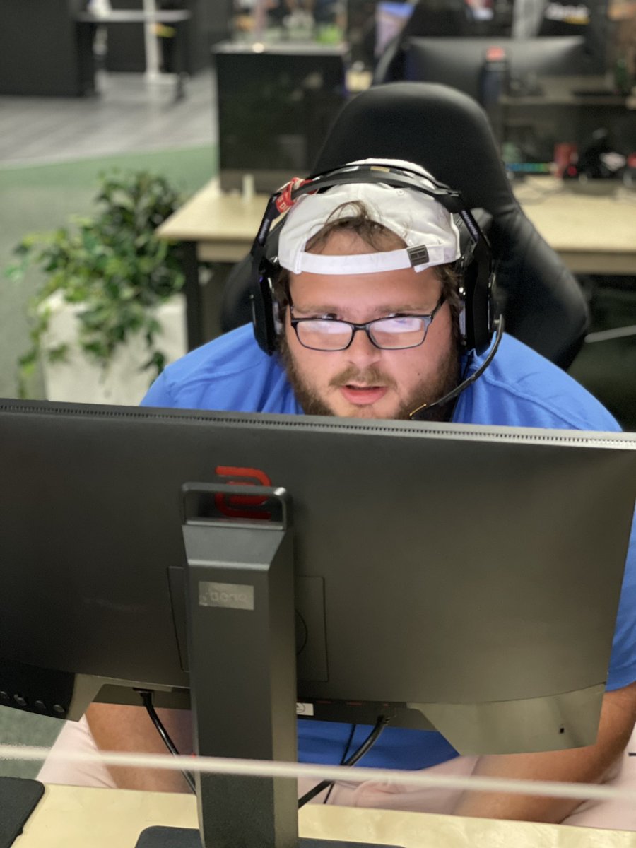 ScrimsCenter's tweet image. Just some flicks 📸