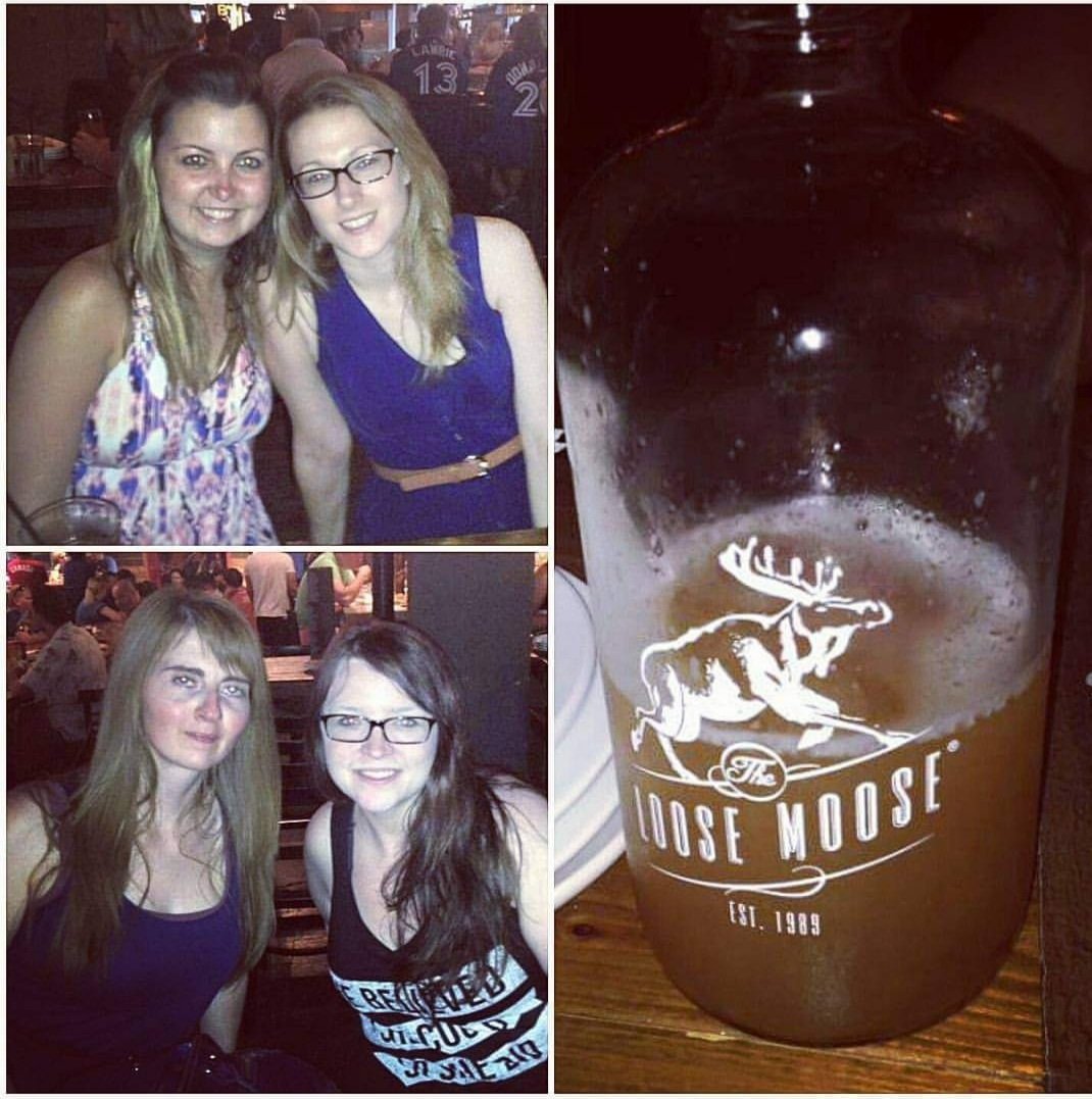 Staceybella26's tweet photo. Today's memory reminder from Facebook. One of many trips to the city! Oh how I miss road trips and fun times in Toronto! 😃 
Hope to see you again soon Toronto 🤞
#ThrowBackMemories #Toronto https://t.co/z8i0gaKMMh