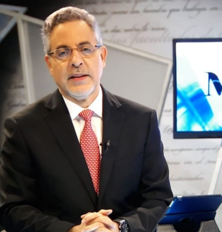 ColorVisionC9's tweet photo. Vea hoy @mckinntv a las 11:00 PM por @ColorVisionC9 👉https://t.co/YHIEKPRZqk
.
.
@pablomckinney https://t.co/N4EmdMcp5t