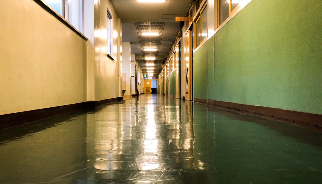 ippei_peipei's tweet photo. If you need to stay at Narita Airport, I highly recommend staying at an interesting dormitory hotel that was renovated from an old elementary school!

The unusual lodging experience will surely give you precious memories!

Ready to Flight! NARITA
▶️https://t.co/X5nA8PFWPR https://t.co/X6MlslabcX