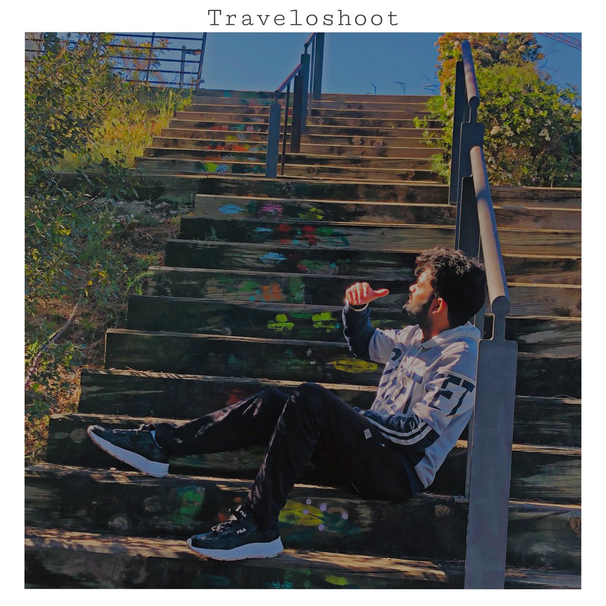 Traveloshoot's tweet photo. #traveloshoot #Travel #travelphotography #shoot #lovemyjob #photooftheday #nature #sun #YouTubers #indianinspain https://t.co/GO02JJjhqF