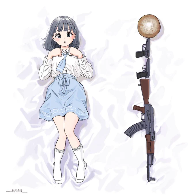 恵庭椎ちゃんの身長は概ねマカロフ、P1001、MPi-KMと不味いドイツの黒パンを並べたくらいだそうです。 