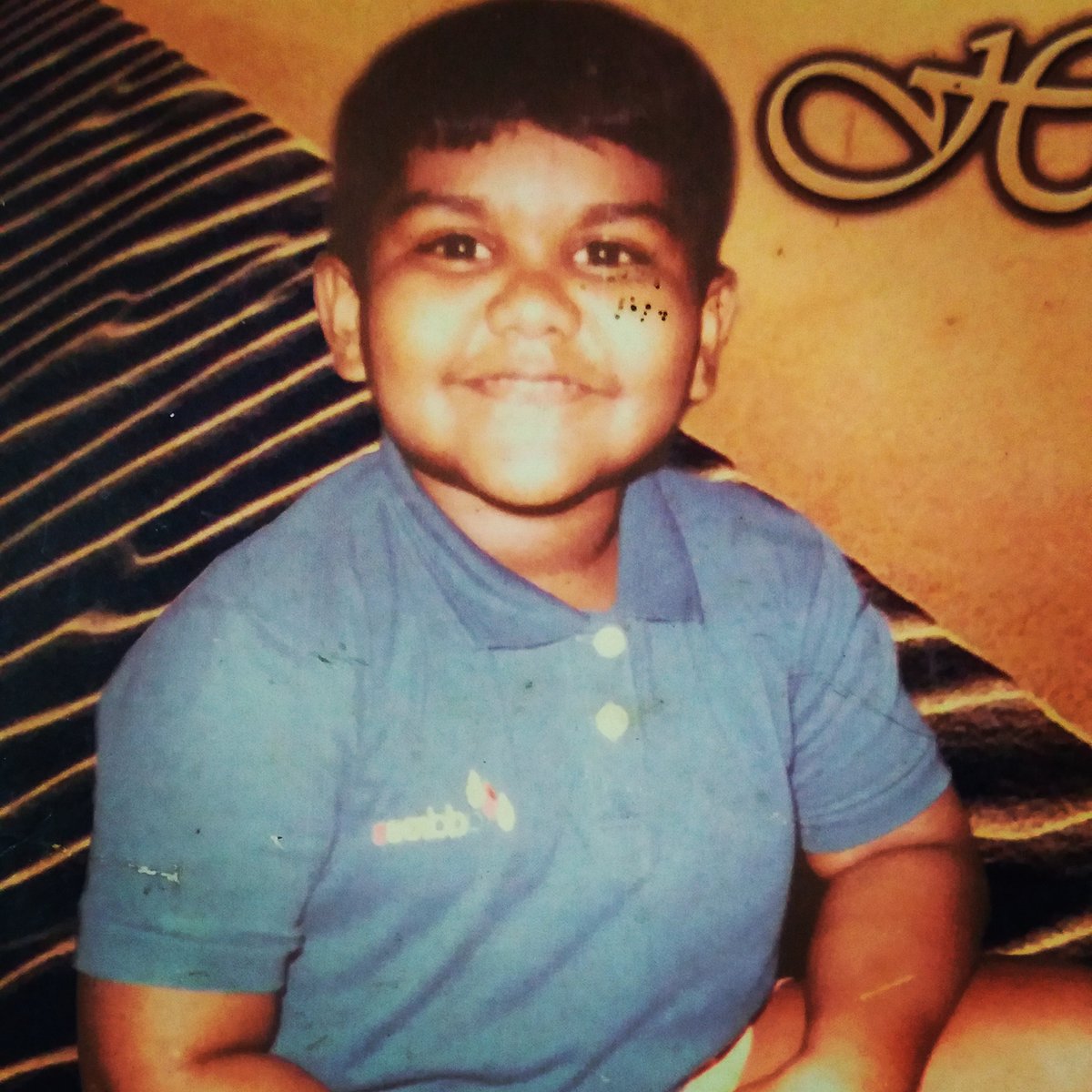 BroRashyd's tweet photo. Today it's 6 years 6 months without justice for Nadhal Rashyd's murder. body found 17 feet away from Ma.Beyrumathi (Rhombus shop) next to opposite pavement where no human can reach. 8 suspects.   #JusticeForNadhal #JusticeForPresidentNasheed #JusticeForRiwan #JusticeForYameen https://t.co/scFxeXlO7H