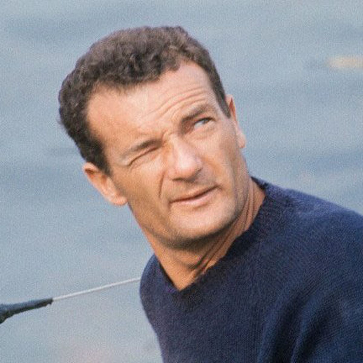 NounaMours's tweet photo. 🌹Une pensée pour Éric Tabarly , décédé 13 juin 1998 à la suite d'une chute à la mer.
@TeleMediaFr https://t.co/OF6YKhe4oN