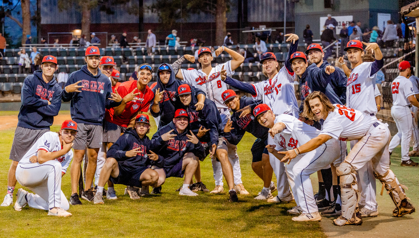 AppleSox's tweet photo. These squad pics keep getting bigger with each dub... #GoSox https://t.co/lTeOyYfIgE