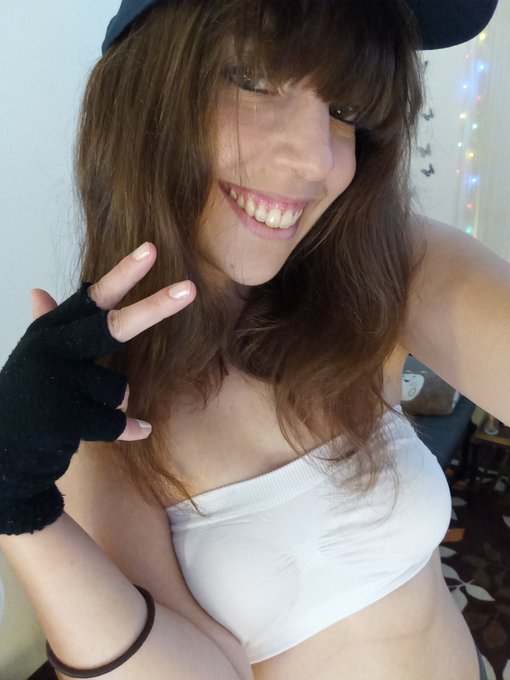 Onlion (*cough* online) @chaturbate! https://t.co/ISes9Guc1q   #chaturbate  #pornhub  #cammodel  #camgirl<a class="tags" href="/tag/chaturbate">@chaturbate</a><a href="/tag/pornhub"class="tags"><span>#pornhub</span></a><a href="/tag/cammodel"class="tags"><span>#cammodel</span></a><a href="/tag/camgirl"class="tags"><span>#camgirl</span></a><a href="/tag/chaturbate"class="tags"><span>#chaturbate</span></a><a href="/tag/alte"class="tags"><span>#alte</span></a>