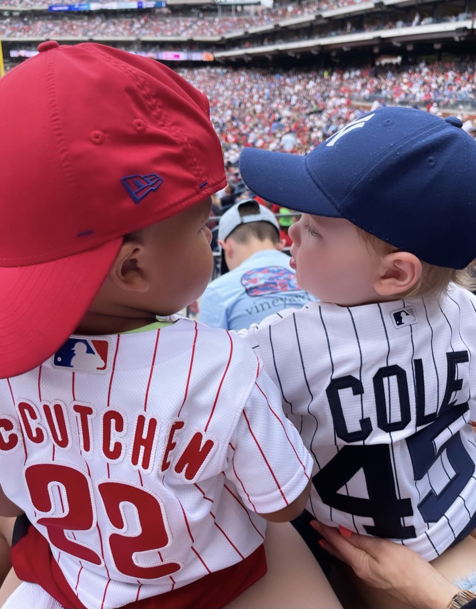 RT @JomboyMedia: Andrew McCutchen and Gerrit Cole's kids watched the game together yesterday, which is adorable https://t.co/stLRupyHLi