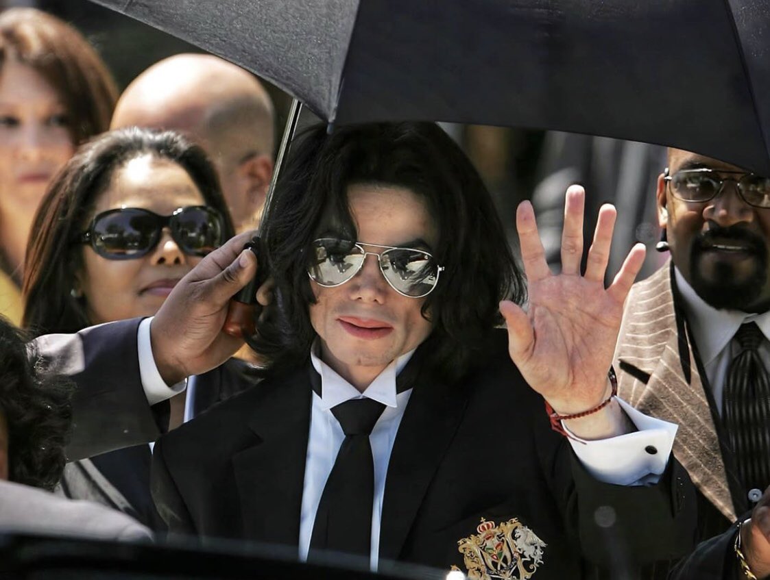 heavencanw829's tweet photo. June 13, 2005 Michael Jackson was found not guilty on ALL 14 COUNTS 🗣 always remember that #MichaelJacksonInnocent #mjinnocent https://t.co/TzCGotzryJ