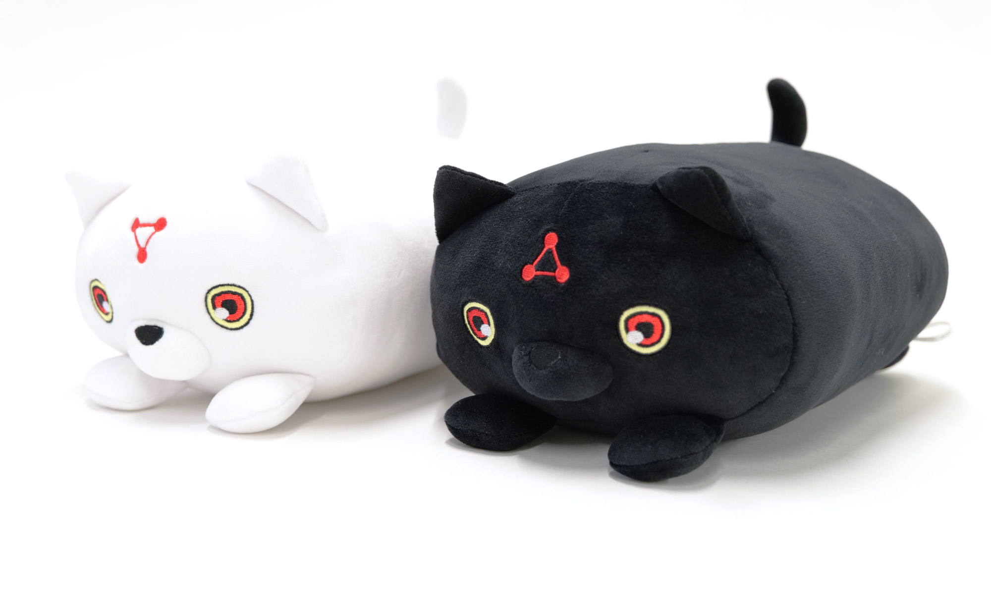 呪術廻戦　玉犬もちクッションセット　アクリルキーホルダーセット TOHO animation STORE on X: 