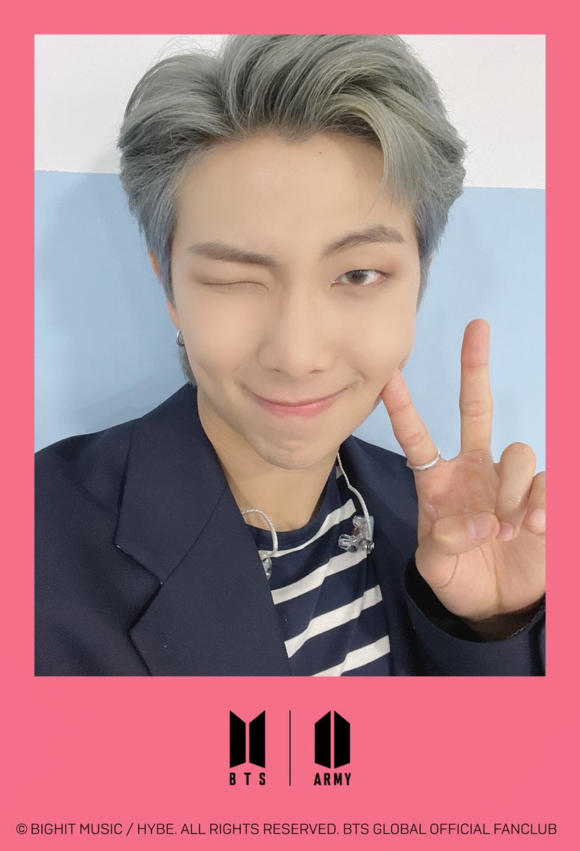 GoldenJ3on's tweet photo. ミ★ 𝘏𝘈𝘗𝘗𝘠 8𝘛𝘏 𝘈𝘕𝘕𝘐𝘝𝘌𝘙𝘚𝘈𝘙𝘠 ★彡

𝘓𝘰𝘷𝘪𝘯𝘨 𝘵𝘩𝘦 𝘫𝘰𝘺, 𝘭𝘢𝘶𝘨𝘩𝘵𝘦𝘳 𝘢𝘯𝘥 𝘮𝘶𝘴𝘪𝘤 𝘉𝘛𝘚 𝘩𝘢𝘴 𝘣𝘳𝘰𝘶𝘨𝘩𝘵 𝘵𝘰 𝘵𝘩𝘪𝘴 𝘸𝘰𝘳𝘭𝘥 𝘴𝘪𝘯𝘤𝘦 2013
#BTSARMY 
#BTS8thAnniversary https://t.co/BktTUq6UPx