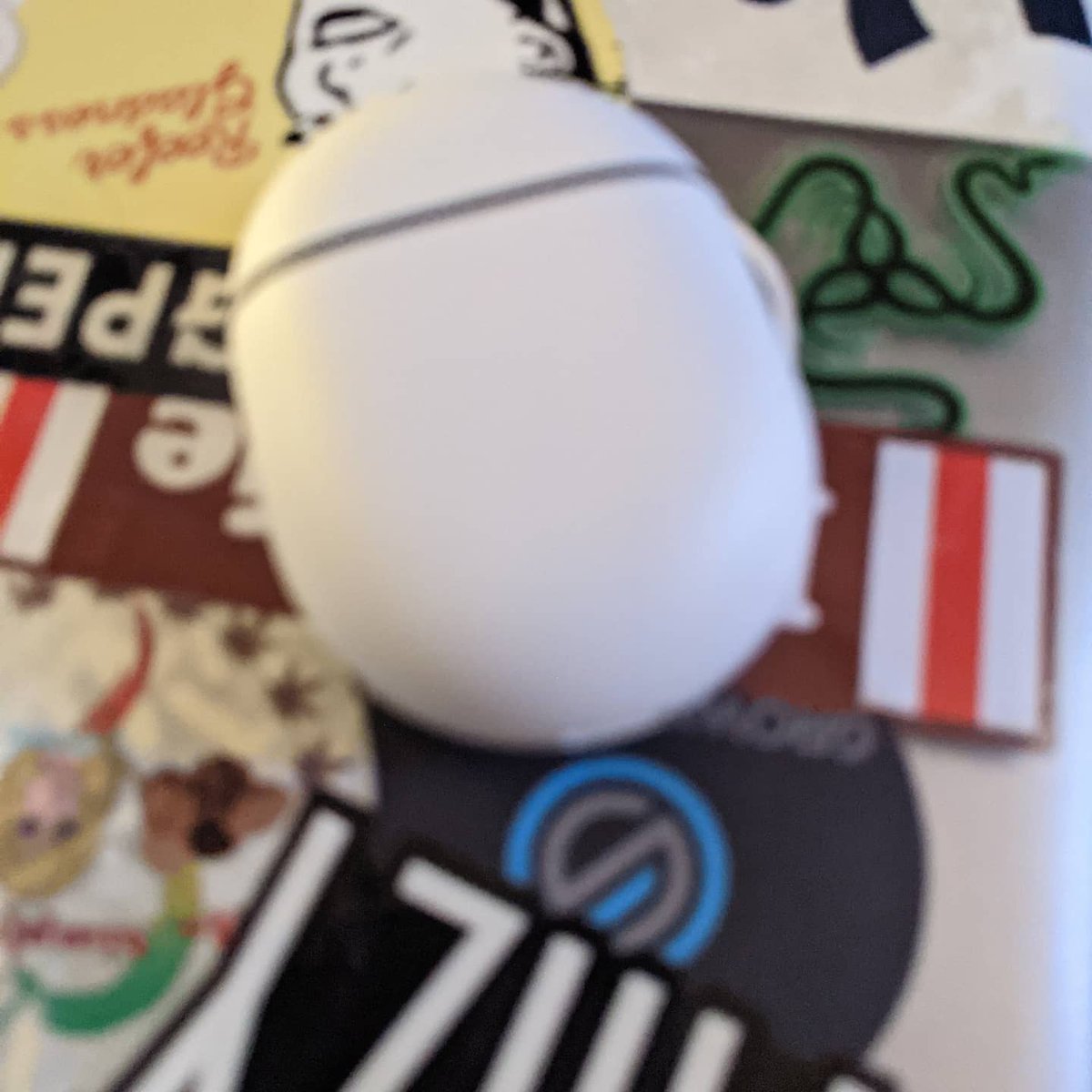 SQUiDzzzGAMING's tweet photo. #StadiaBashCommunitynetwork #StadiaBashCommunity #lunaplus #youtubegaming #vegangamer #ReleaseTheSQUiD
#Twitch #Twitchtv #TwitchGamer #Twitchstreamer
#madebygoogle #pixelbuds #quitemint love how these fit and cant wait to use these with a skate sesh!! https://t.co/ncyOWgIYAn