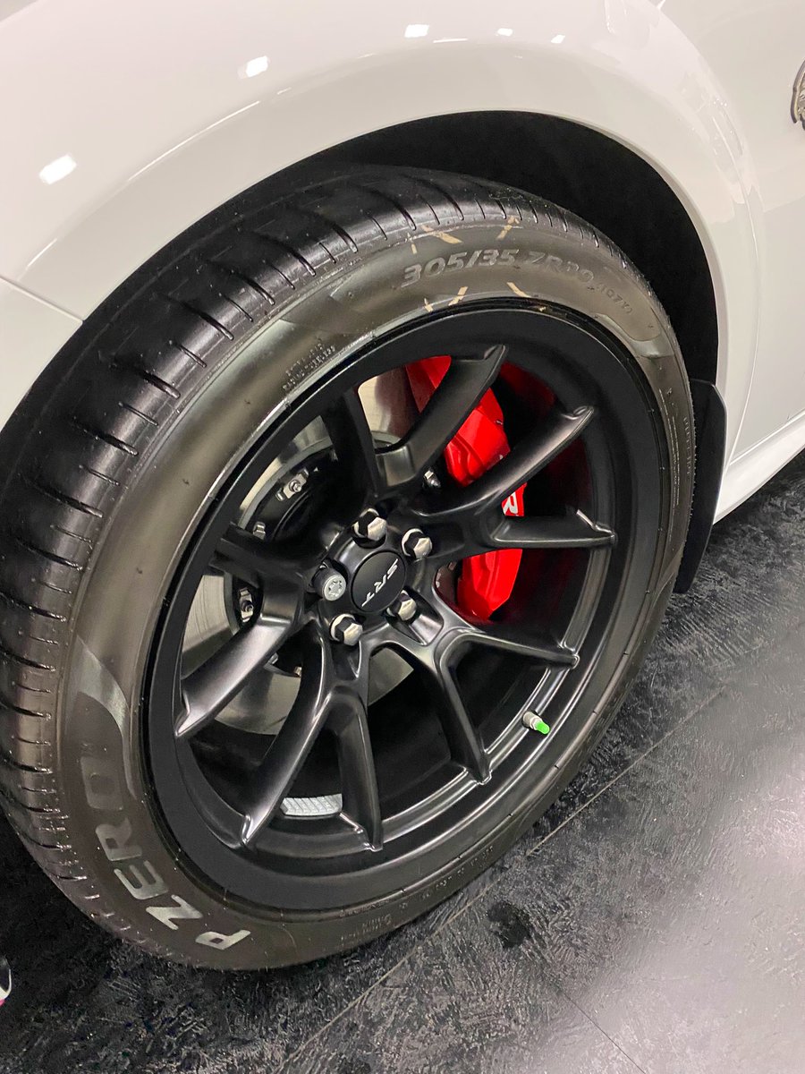 PicassoQuotesMe's tweet photo. Red Eye Hellcat Widebody Charger. #ImThePlug https://t.co/YIeZfk0eRh