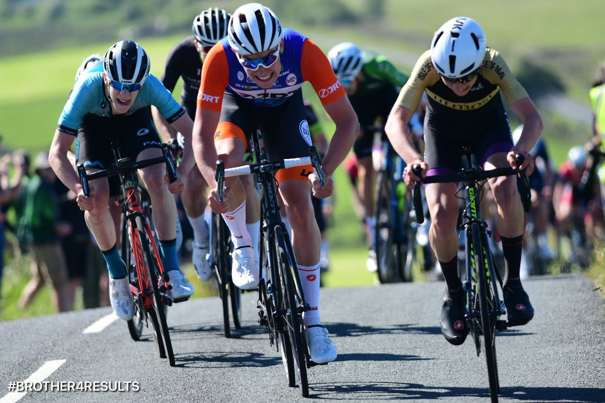 Result: Junior Men’s Tour of Yorkshire Day 1

On day 1, Lukas Nerurkar won the road stage, Max Poole the time trial and going into stage 3 on Sunday, Max leads Josh Giddings and Josh Tarling overall. Ben Bright leads the climbing competition.
velouk.net/2021/06/13/res…